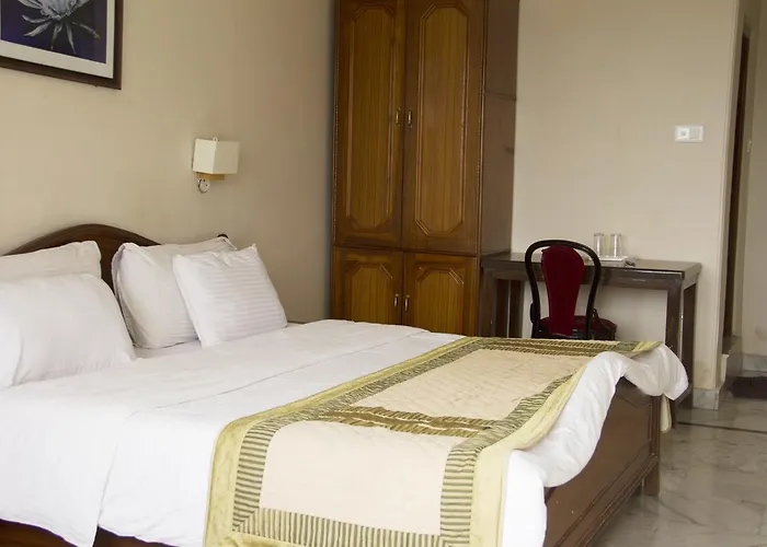 Green Hotel