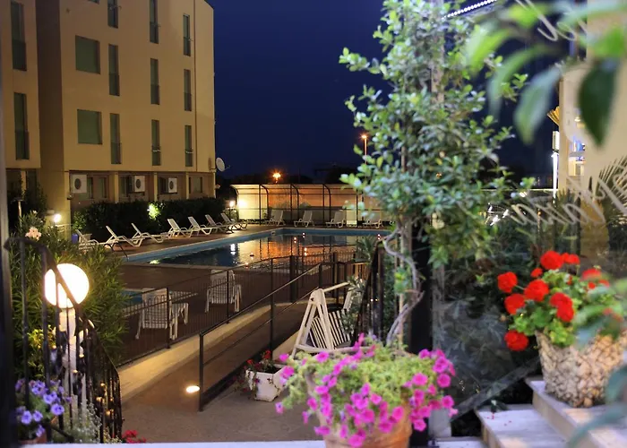 Hotel Plaza