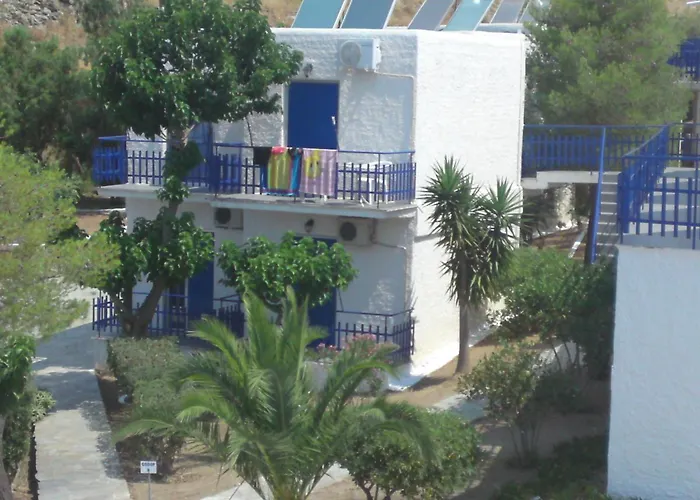 Aetos Beach Bungalows