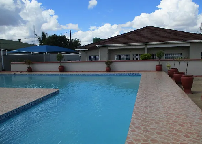 Avon Apartments