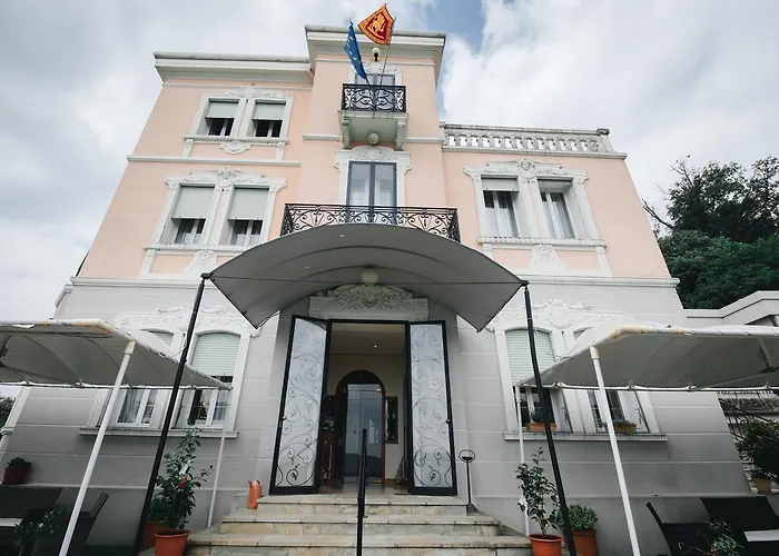 Villa Lussana