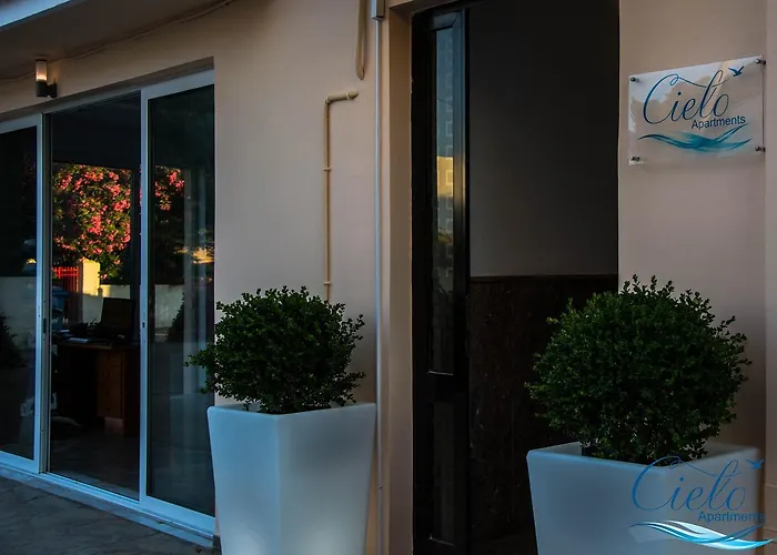 Cielo Apartments