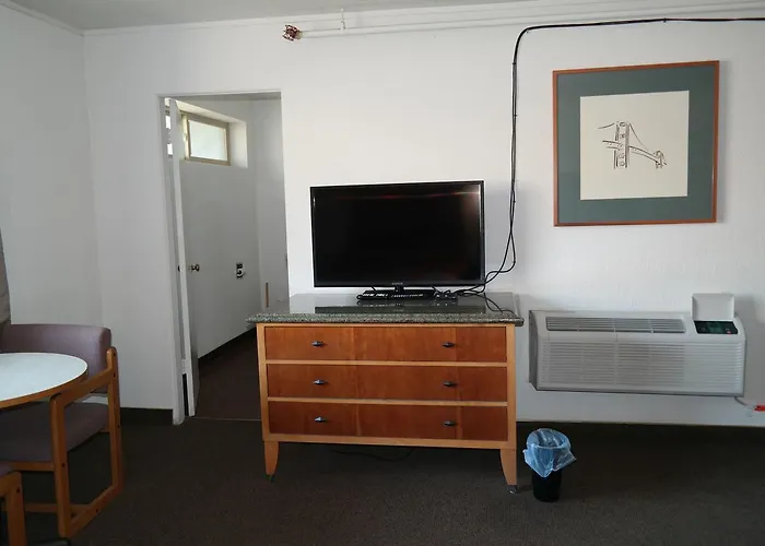 River Park Inn