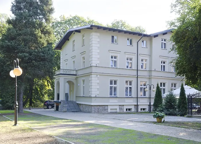 Willa Mala Pieniawa