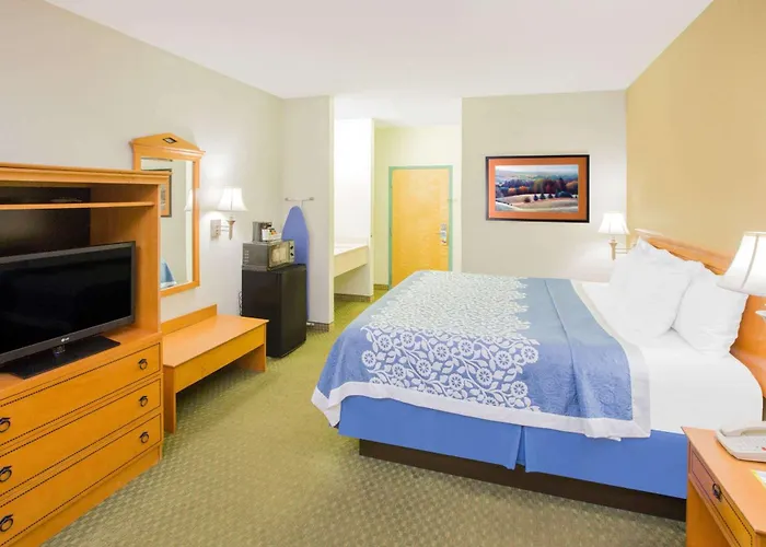Days Inn By Wyndham Hattiesburg Ms