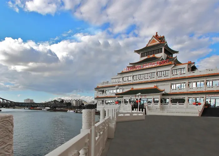 Hotel Huatian Chinagora