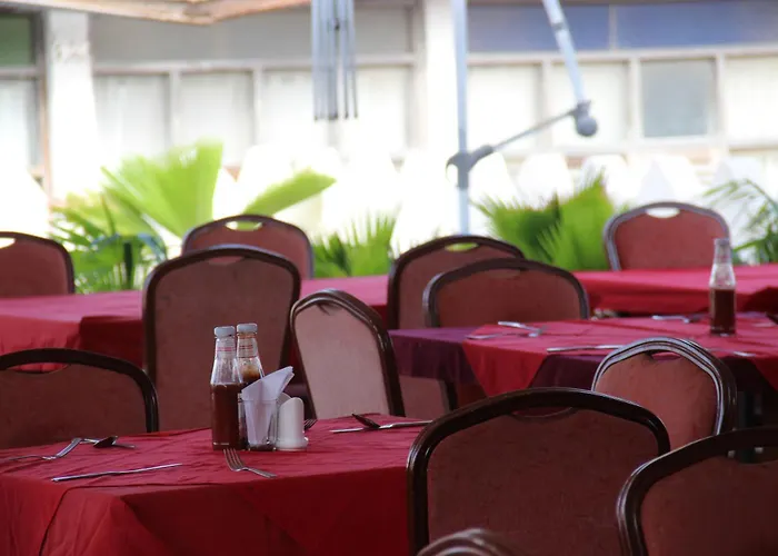 Al-Minar Hotel