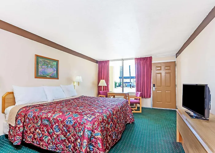 Days Inn Mcdonough