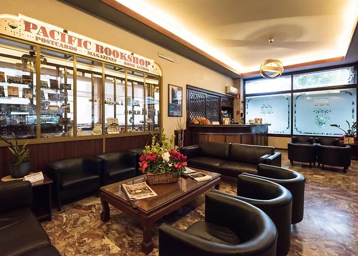 Hotel Pacific