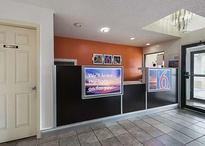Motel 6 Enterprise Al