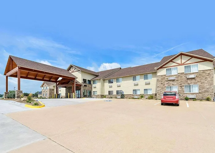 Comfort Inn & Suites Riverview Near Davenport And I-80