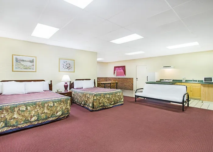 Bristol Parkway Inn