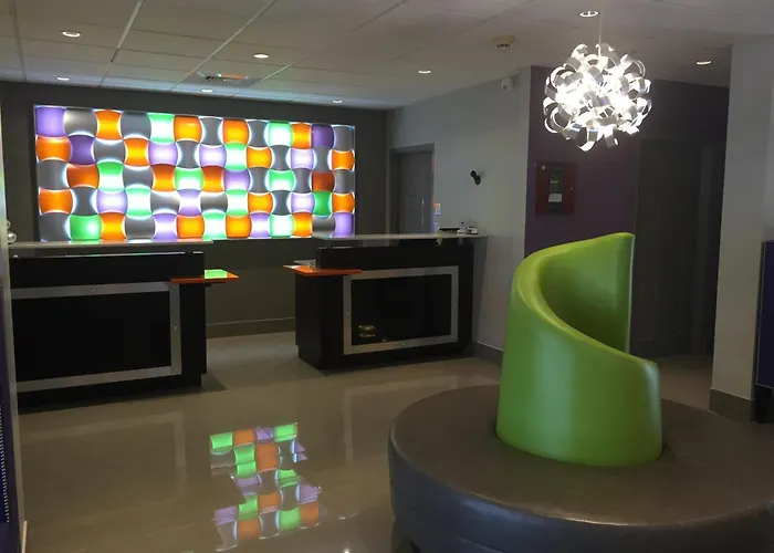 Days Inn & Suites By Wyndham Bonita Springs North Naples