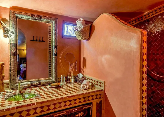 Chez Le Pacha - Authentic Sahara Hotel Mhamid