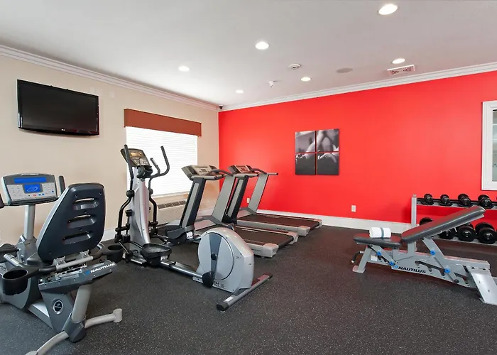 Country Inn & Suites By Radisson, Bloomington-Normal Airport, Il