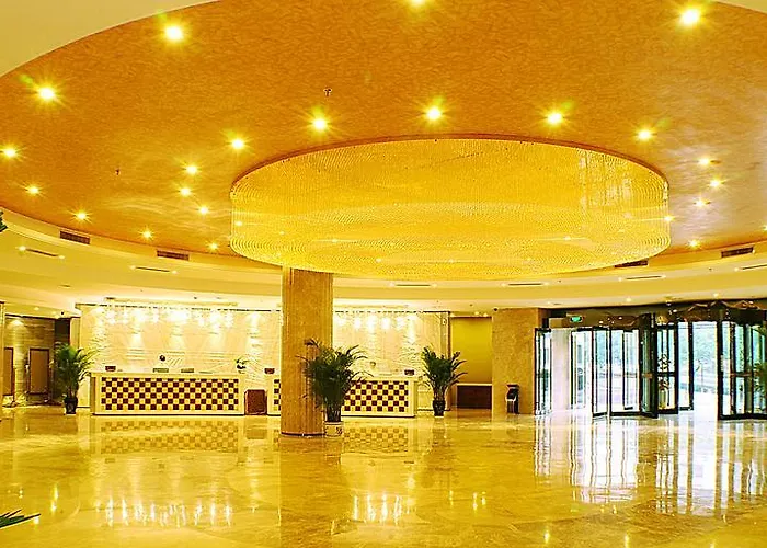 Yichang Three Gorges Dongshan Hotel