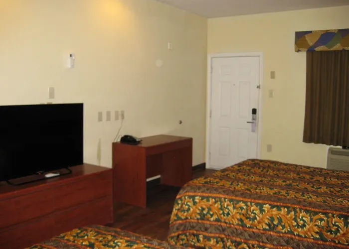 Scottish Inns And Suites