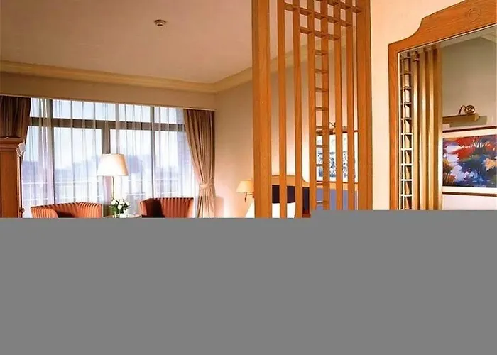 潍坊富华大酒店b座 The Farrington Hotel B