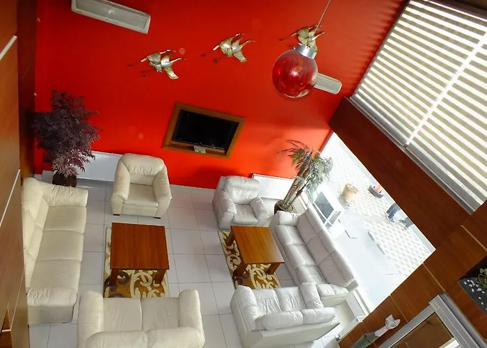 Lifos Hotel