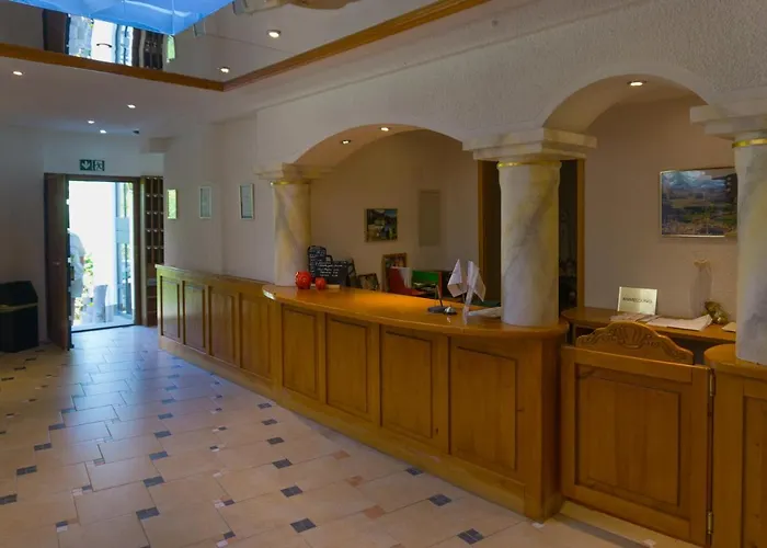 Kraehenbad Hotel