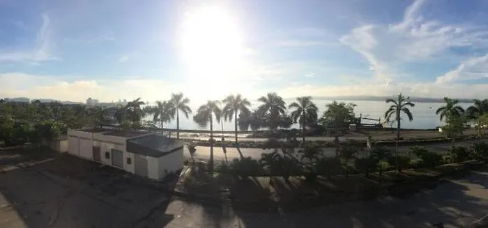 Hotel De Leon II