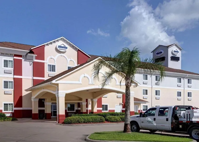 Suburban Extended Stay La Place