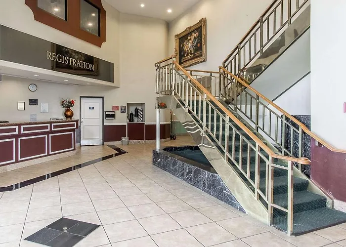 San Bernandino Inn & Suites