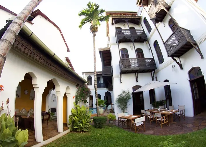 Kholle House