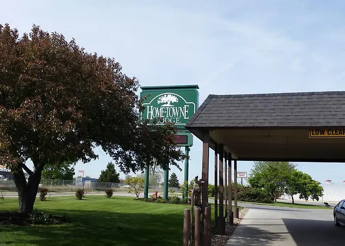 Home-Towne Lodge Omaha