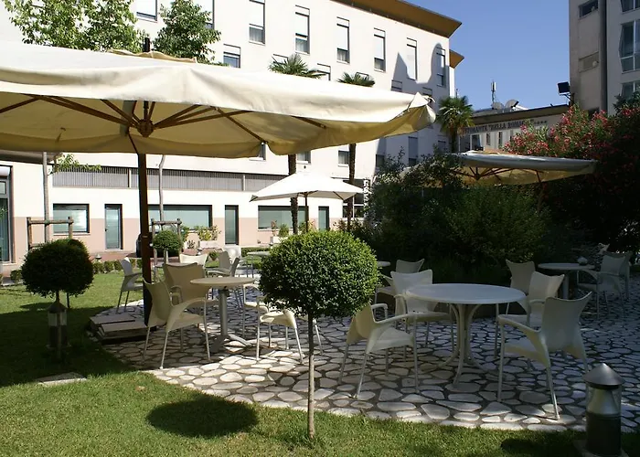 Hotel Della Citta Et De La Ville