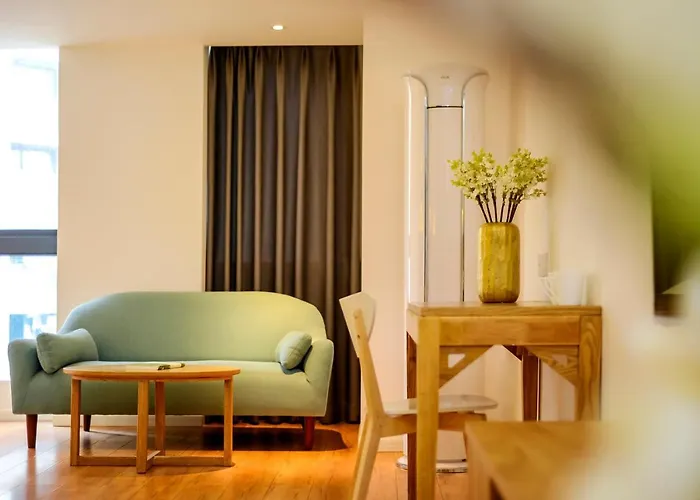 Boutique Of Meditation With Cuisine & Night View, Exit 2 Liujiatai Station Line 9