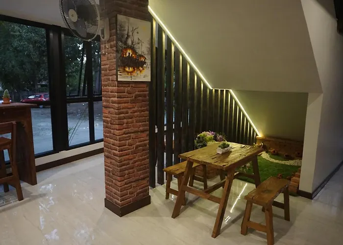 Ingmon House