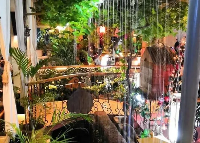 Shivers Oasis Luxury Boutique Resort