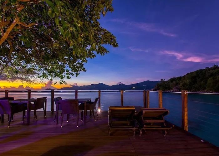 Anse Soleil Beachcomber Hotel And Self Catering