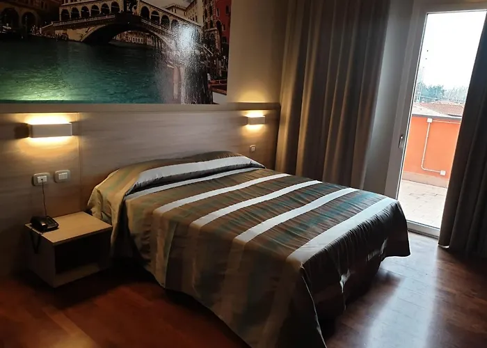 Hotel Altieri