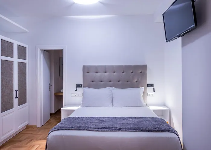 Shapes Luxury Suites