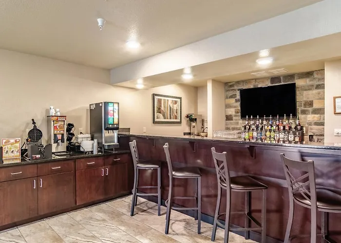 Cobblestone Inn & Suites - Bridgeport