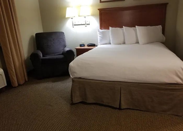 First Inn Suites
