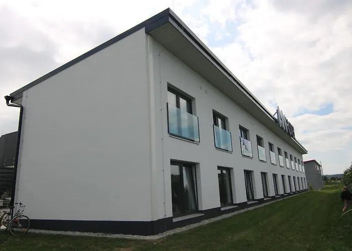 Kf Hotel By Wmm Hotels