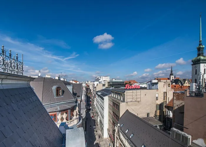 Apartmanovy Dum U Tomana
