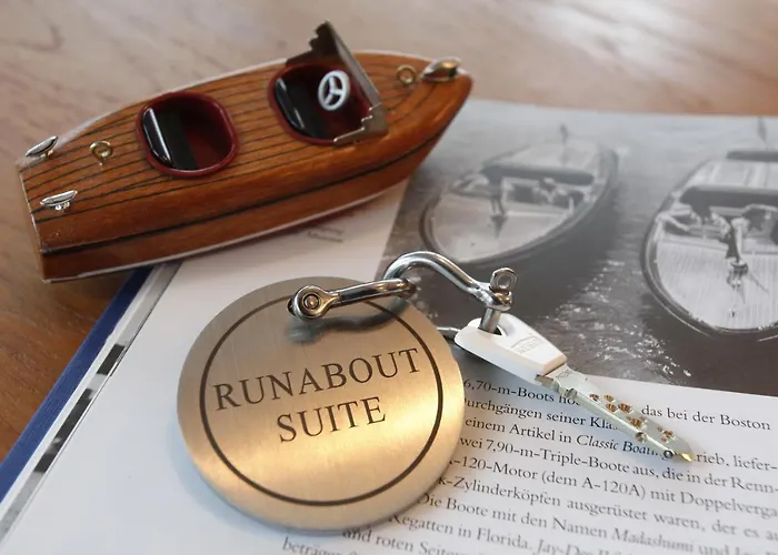 Holiday Hotel Yachtsport Resort Lago Maggiore