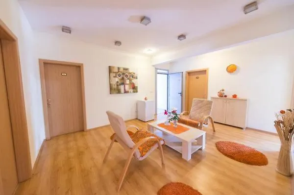 Hotel Piramida