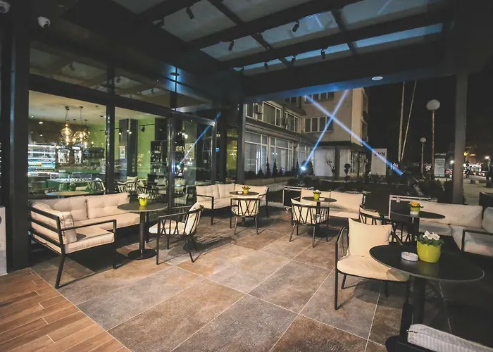 Sky Corner Hotel