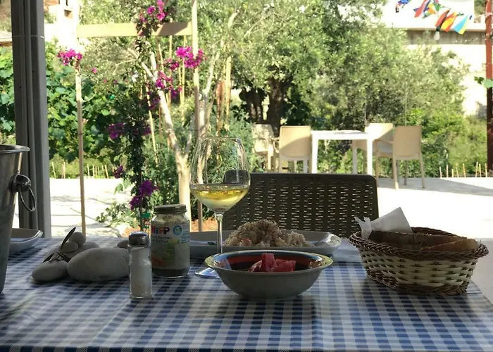 Guest House Solive Himarë