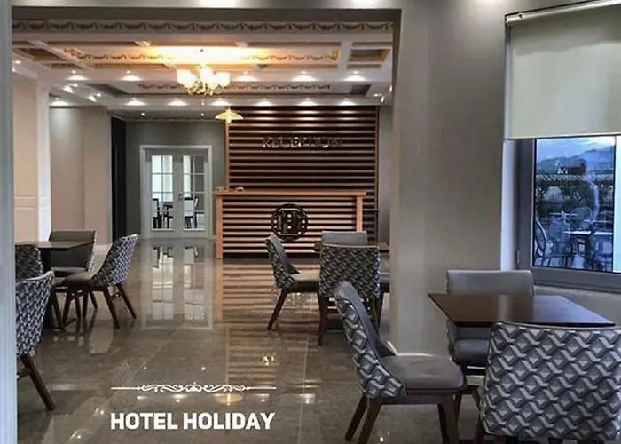 Hotel Holiday