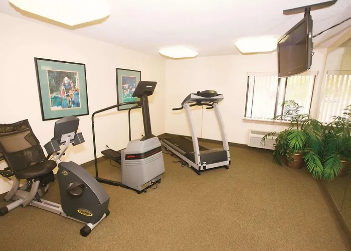 La Quinta Inn By Wyndham Milwaukee West Brookfield