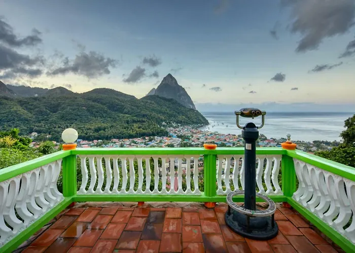 Villa Des Pitons