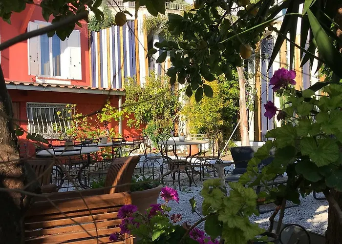 Hotel La Villa Patricia - Charme Et Tradition