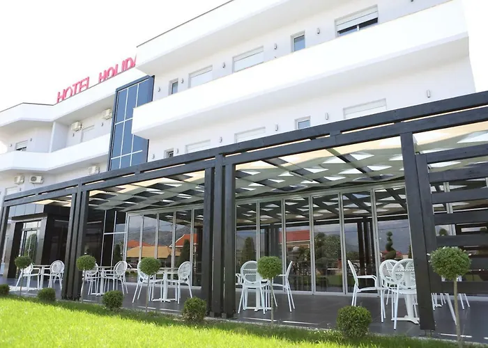 Hotel Holiday