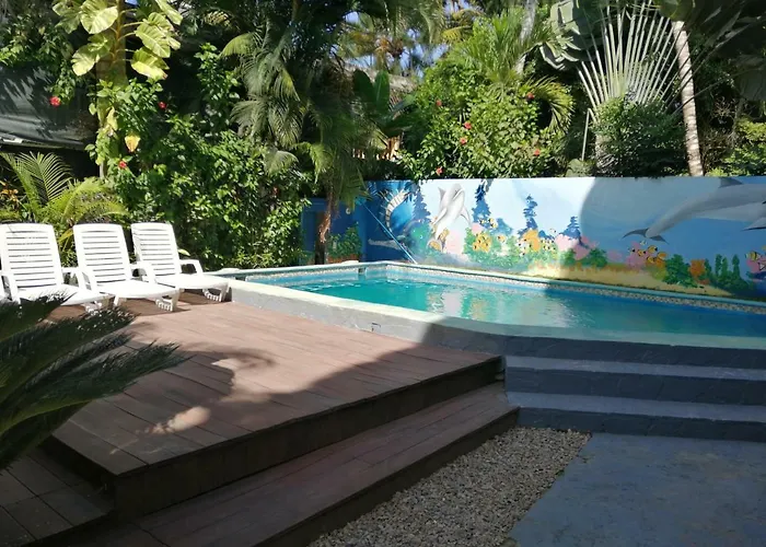 Casa Brisa Mar Hotel